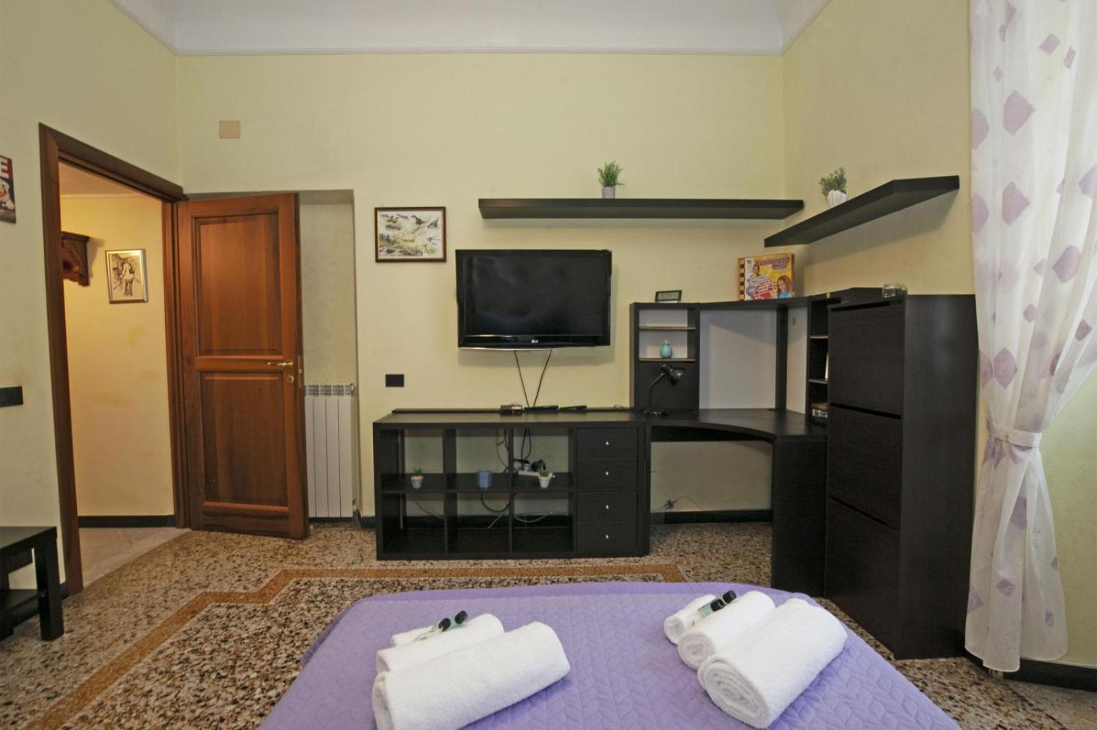 "Ca Niella" Art And Fun 9 Minutes From The Sea Appartement Savona Buitenkant foto