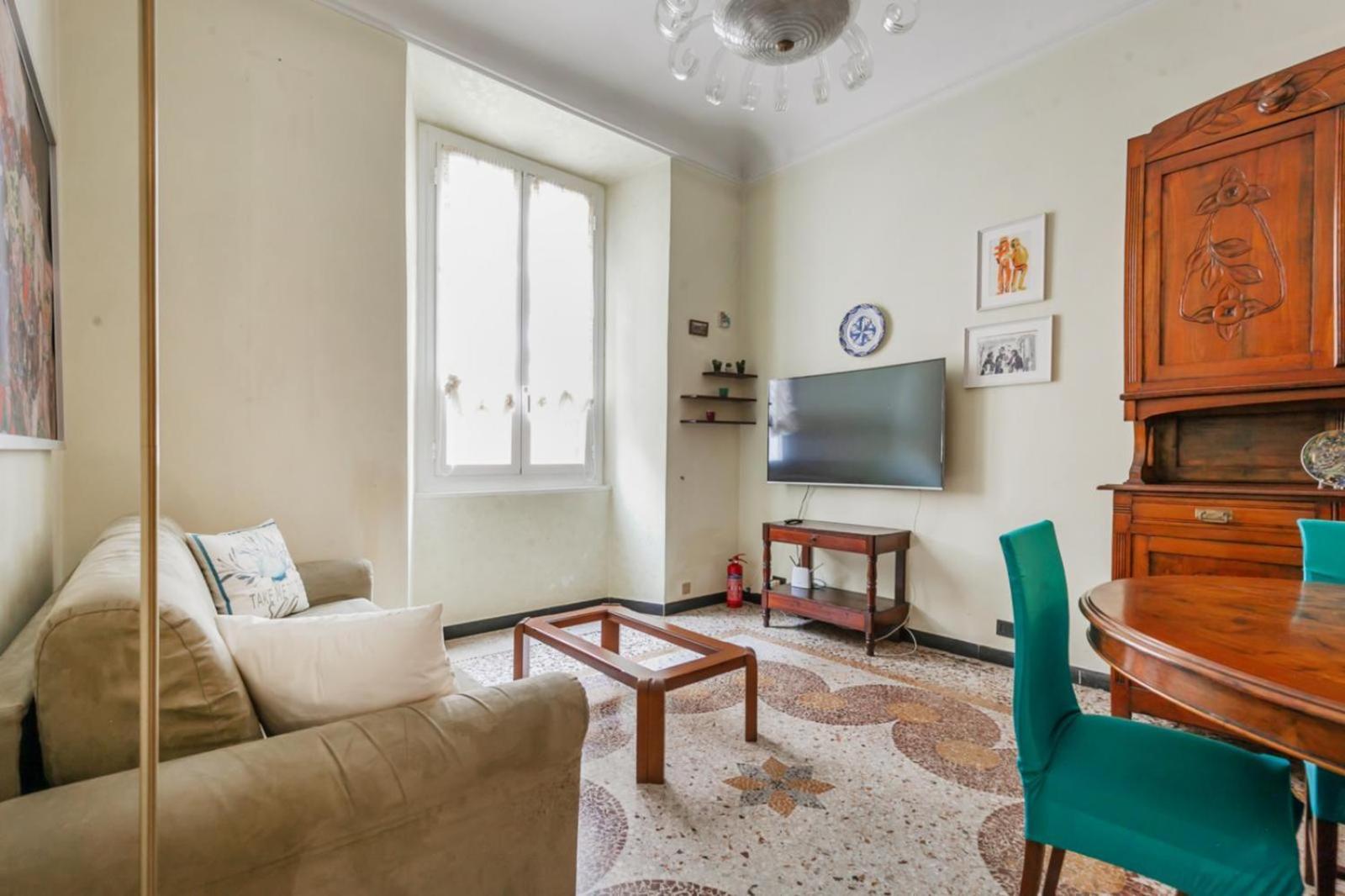 "Ca Niella" Art And Fun 9 Minutes From The Sea Appartement Savona Buitenkant foto