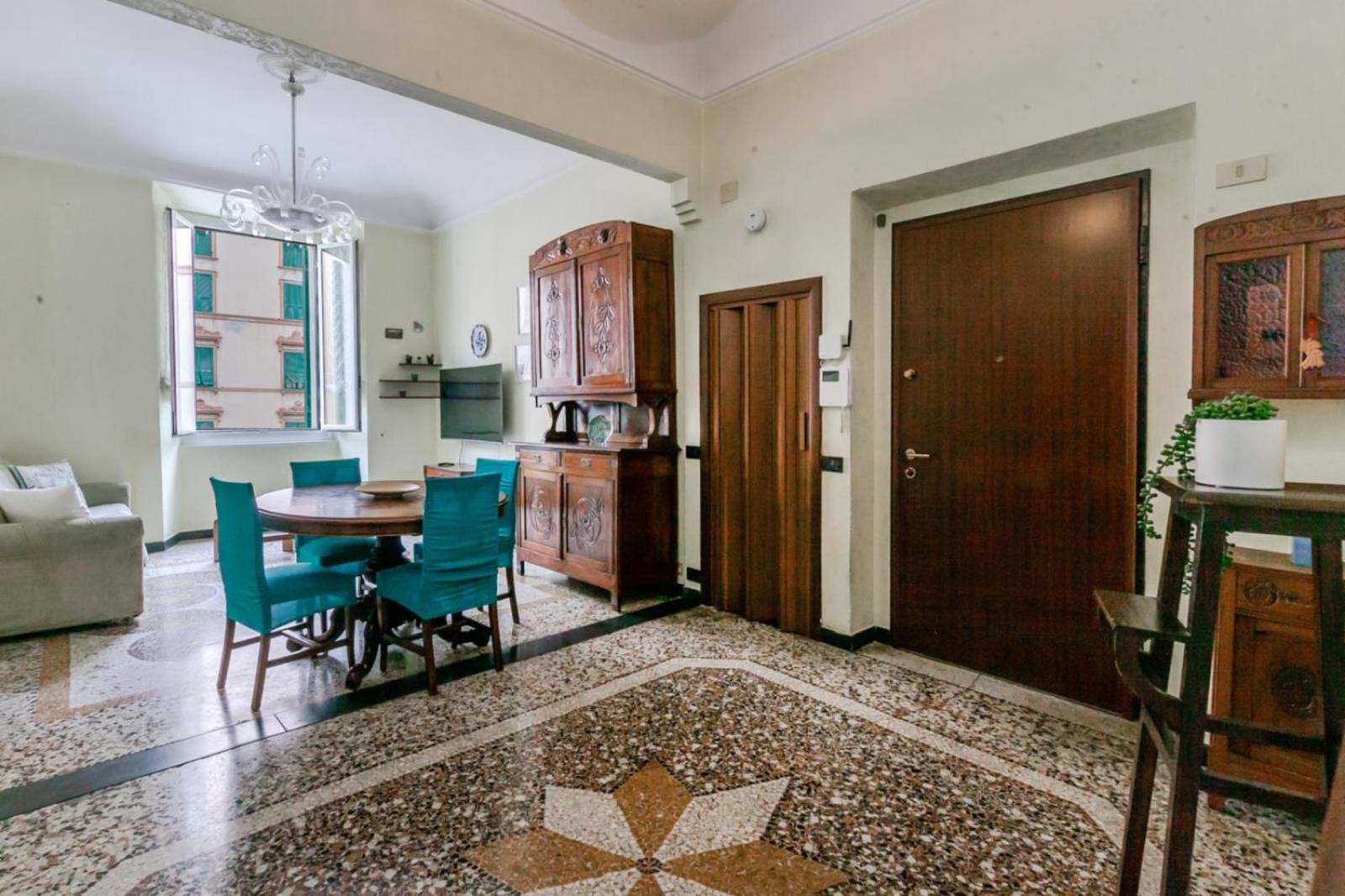 "Ca Niella" Art And Fun 9 Minutes From The Sea Appartement Savona Buitenkant foto