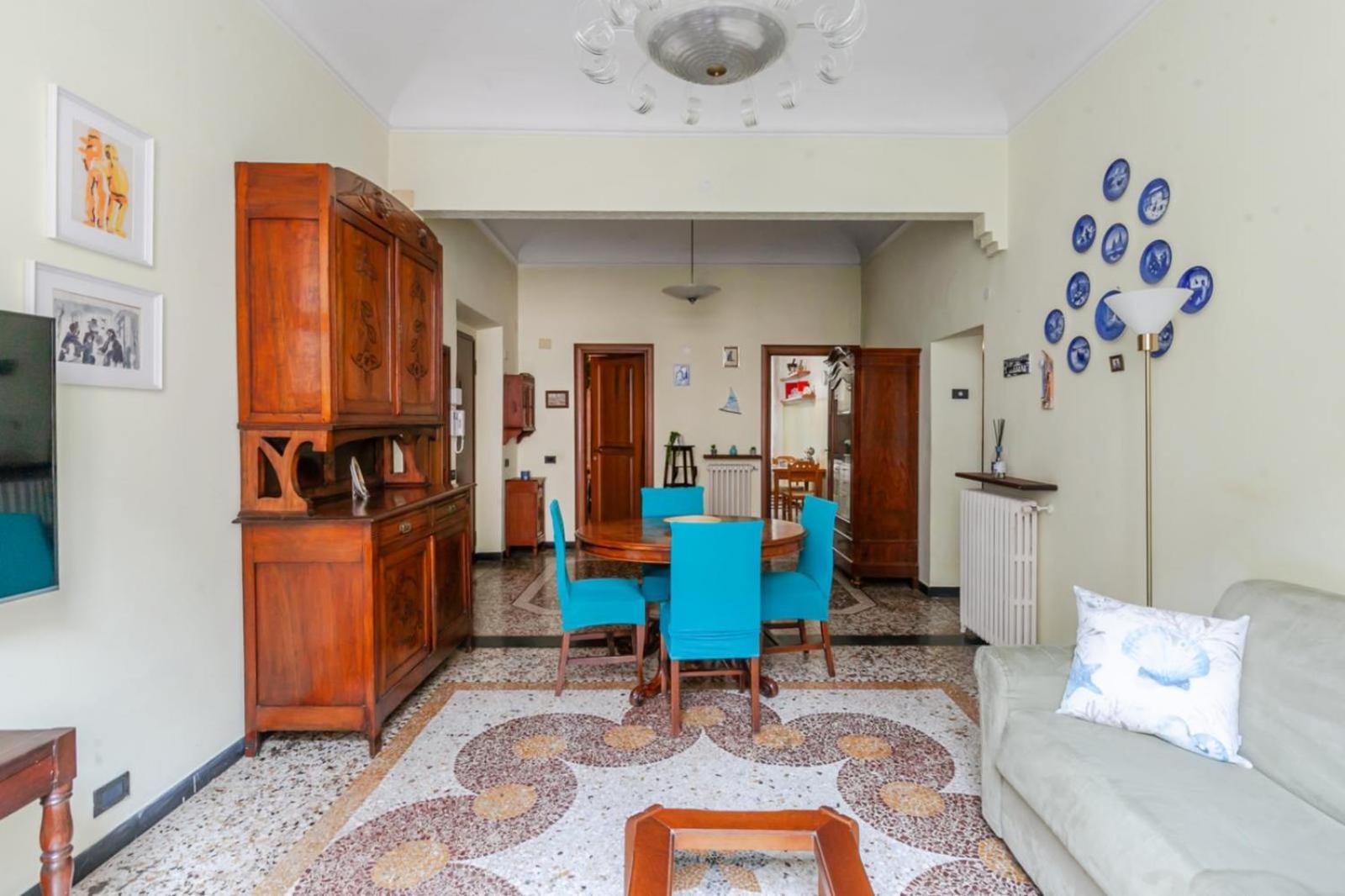 "Ca Niella" Art And Fun 9 Minutes From The Sea Appartement Savona Buitenkant foto